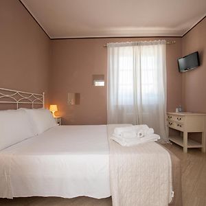 Camera standard con letto king size